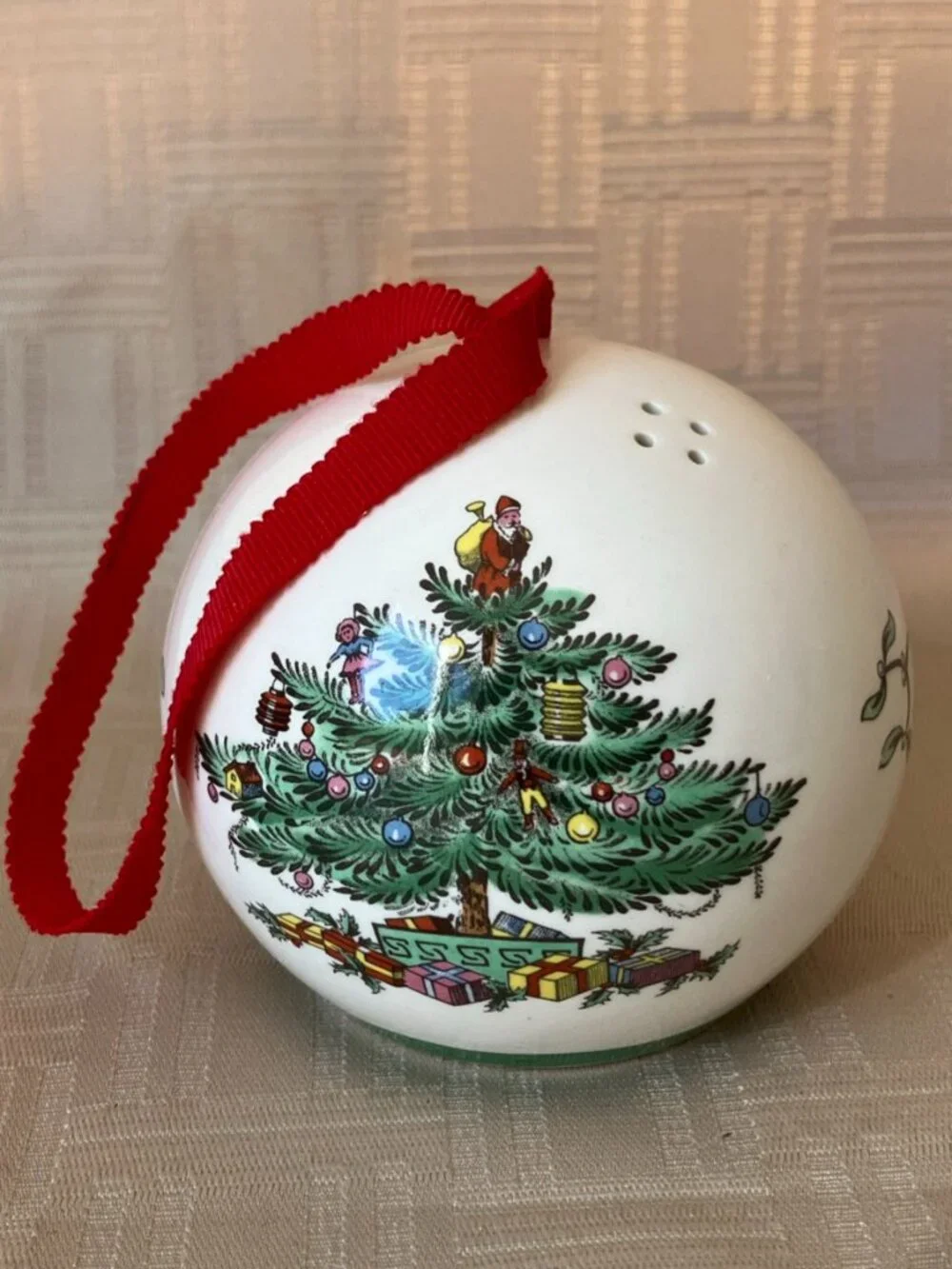 Vtg 1982 SPODE CHRISTMAS POTPOURRI BALL SPHERE ORNAMENT ENGLAND S3324-G